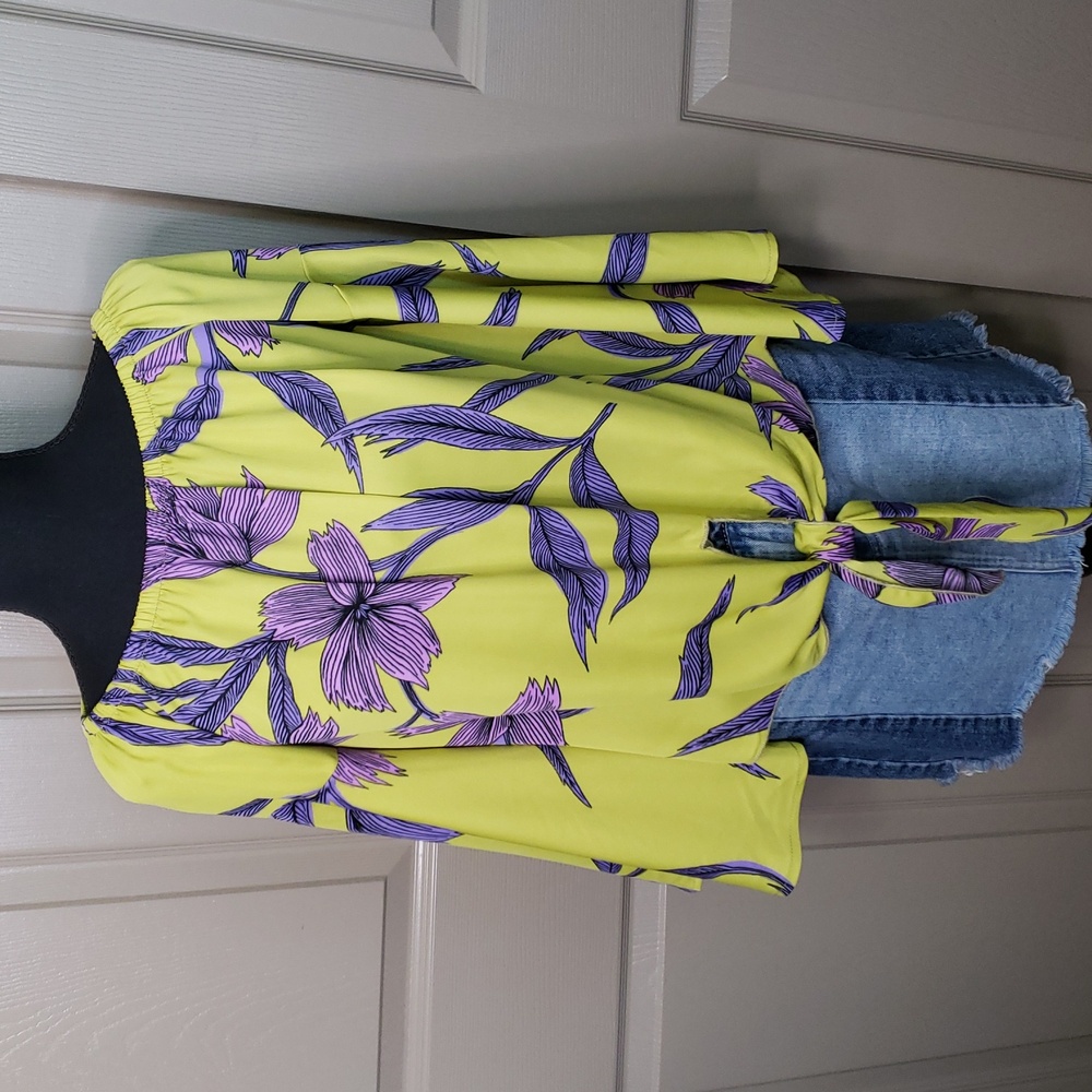 TYCHE Green purple boho floral Tie waist on off shoulder top size small